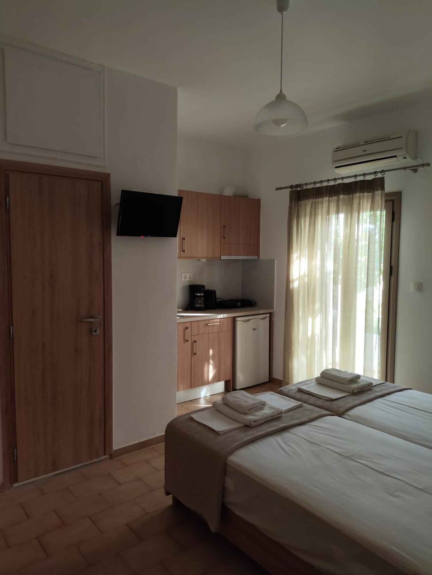 Apartament Protopapas *